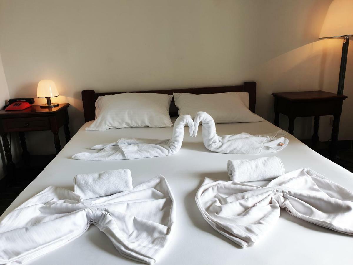 Hotel Sumadija Rafailovici Bečići Екстериор снимка