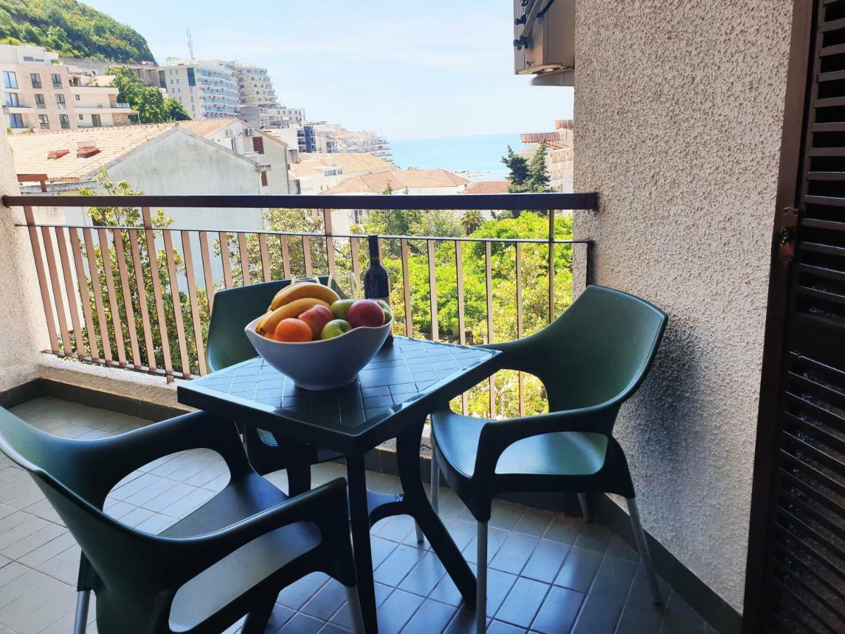 Hotel Sumadija Rafailovici Bečići Екстериор снимка