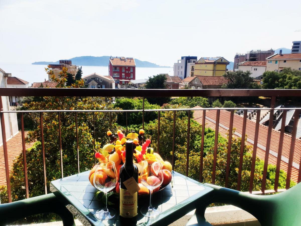 Hotel Sumadija Rafailovici Bečići Стая снимка