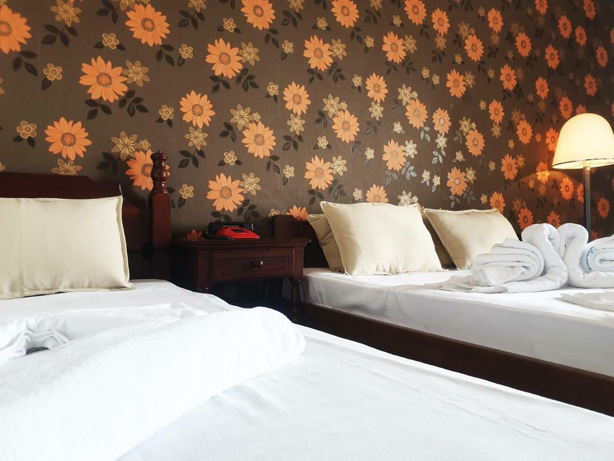 Hotel Sumadija Rafailovici Bečići Стая снимка