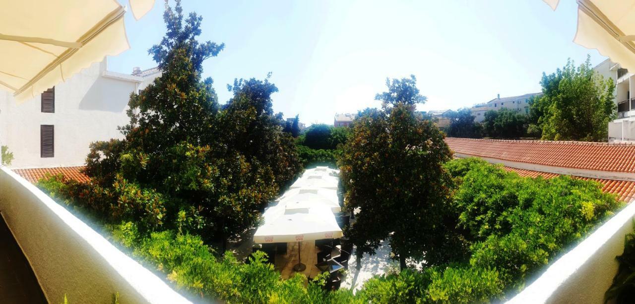 Hotel Sumadija Rafailovici Bečići Екстериор снимка